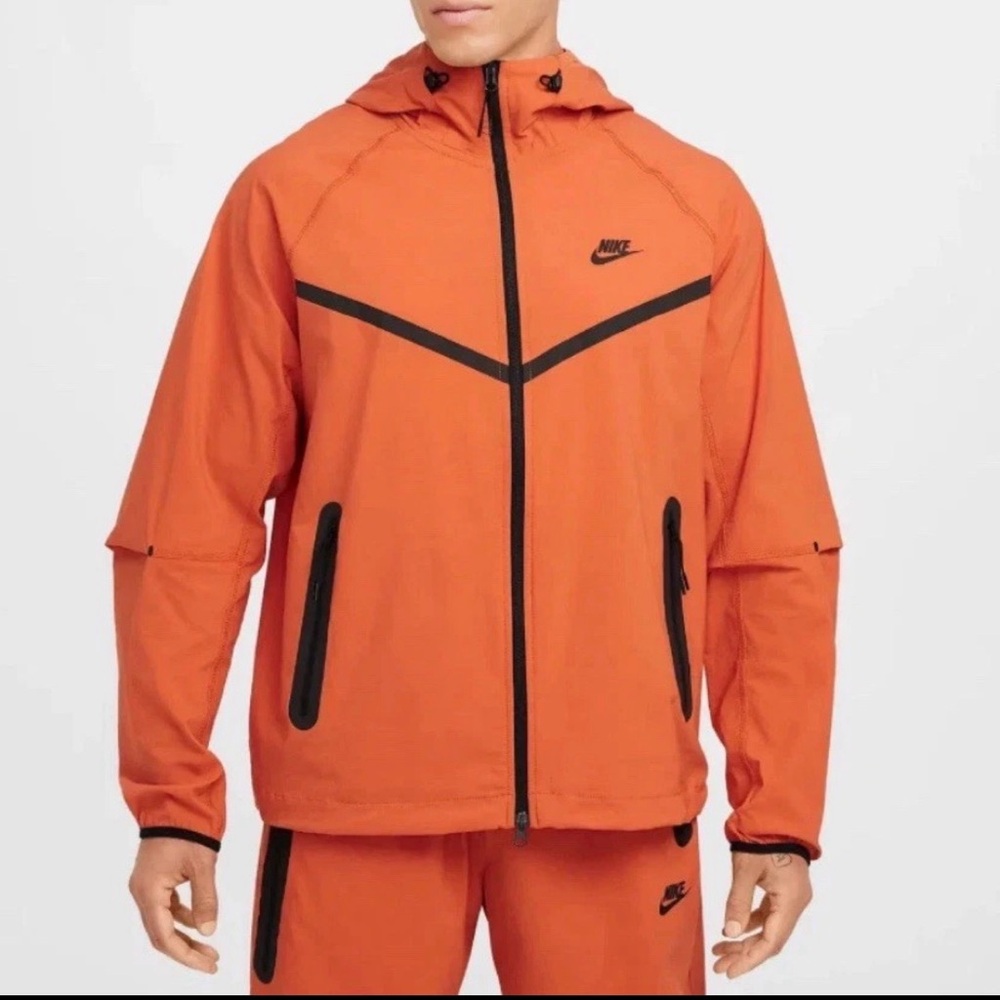 Nike Tech Woven Full Zip Windbreaker Jacket Orange Mens Sz Medium